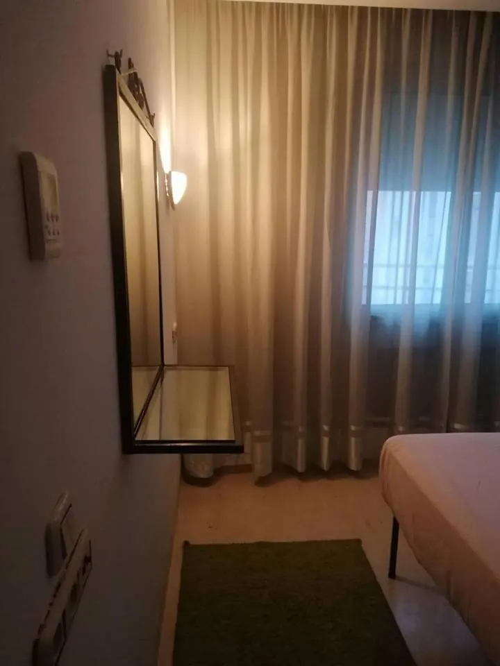 Location Appartement Cite Les Palmiers L'Aouina Tunis 0*,  Tunezja